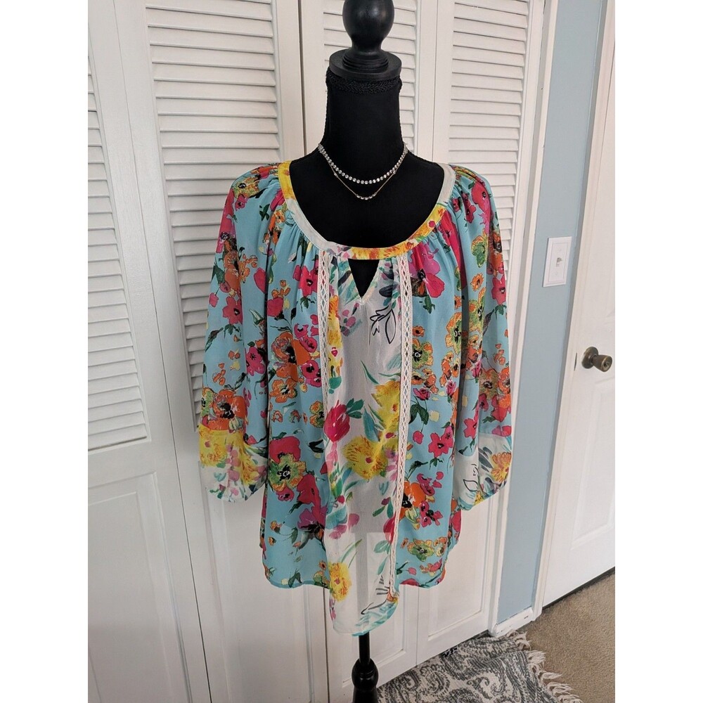 Fig & Flower Anthropologie Top Women M Boho Floral Blouse Green Mixed Print Lace
